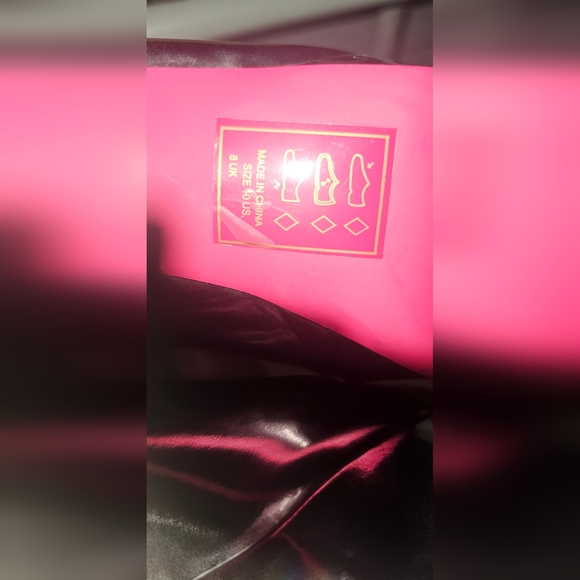 Metallic Heels - Picture 2 of 7